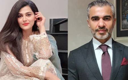 Sophia Mirza's daughters say living with father sheikh Umar
            Farooq Zahoor happily